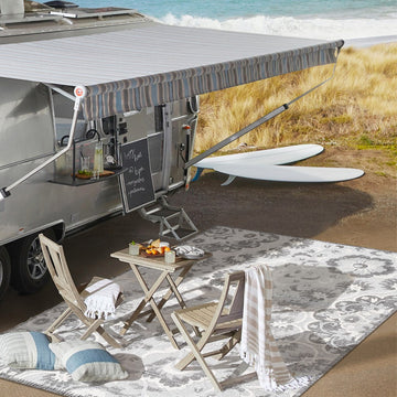 Lucena Modern Medallion High-low Indoor/outdoor Area Rug